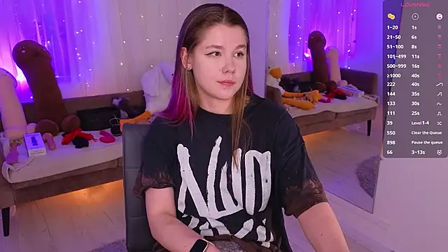 Chatroom XXX en direct de Mira_Falls