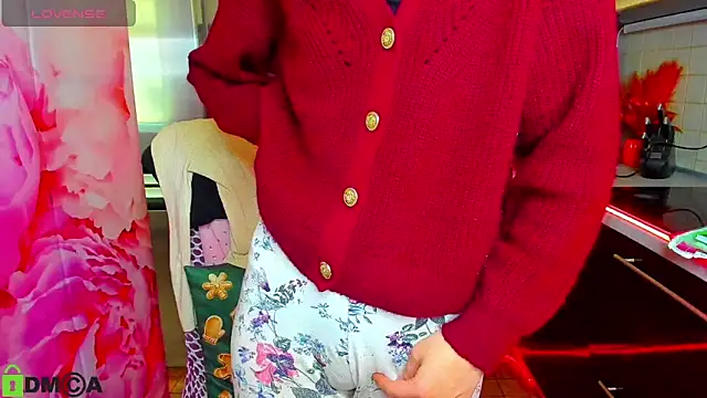 TayanaJons' Live XXX Chat