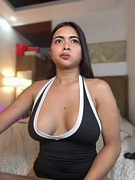 Онлайн чат XXX Bombshell_Rebbecca