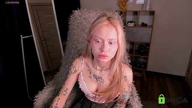 MalenaErnman's Live XXX Chat