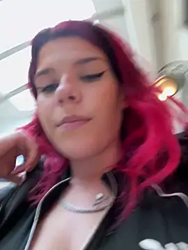 Živý XXX chat RiriRoseey