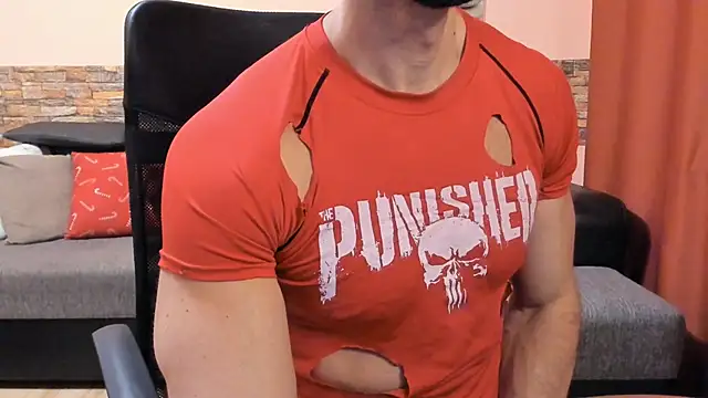 HotHunkTrainer – Naživo XXX chat