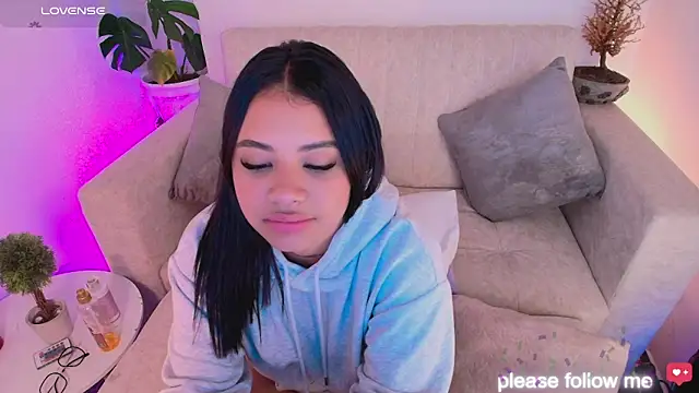 nicemiiaa7_'s Live XXX Chat