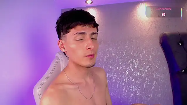 MateoMitchell – Naživo XXX chat