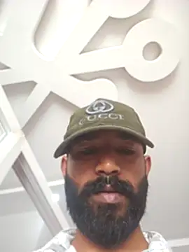 Bigkannan Adlı Modelin Web Kamerası Şovu