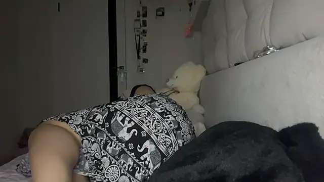 AriaMeire Chat XXX in diretta