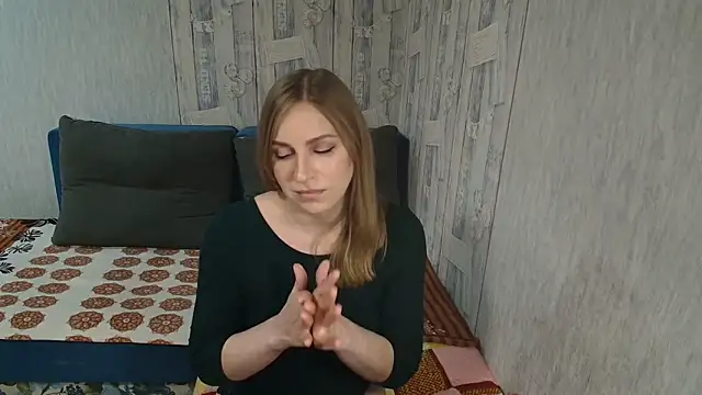 Онлайн чат XXX Pilly_green_