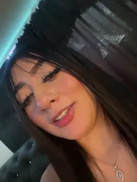 KittyRous' Webcam Show