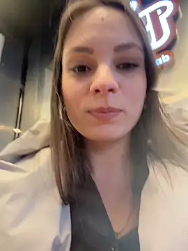 Katya_Katysha Adlı Modelin Web Kamerası Şovu