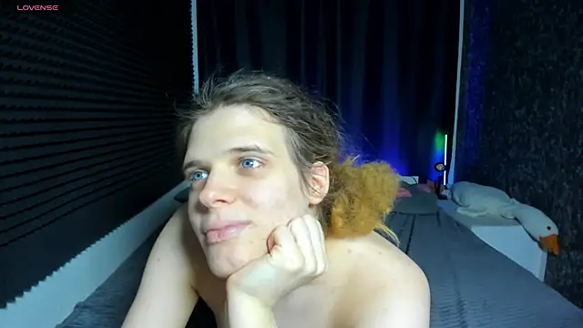 KIKI_KrashのライブXXXチャット