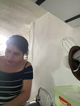 دردشة siri_duque الجنسية المباشرة