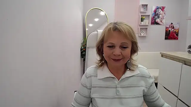 Milla_Cutie18: онлайн-секс-чат