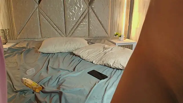 Hotcouple_222のライブXXXチャット