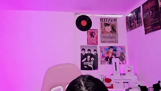 XXX chat uživo modela Sachi_Meow