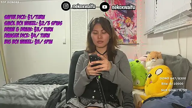 nekoxwaifu: онлайн-секс-чат