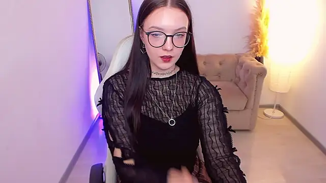 Emily_tender: онлайн-секс-чат