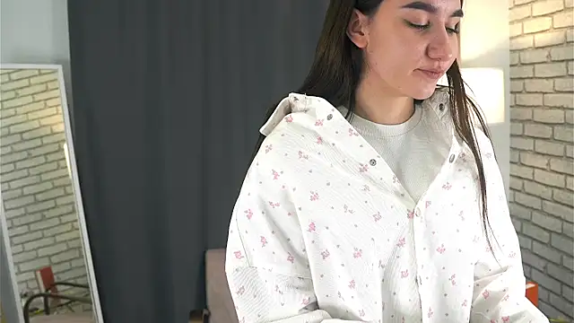 HermilaClap's Live XXX Chat