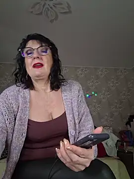 LaliaMia Adlı Modelin Canlı XXX Sohbeti