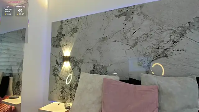 LIZ_HOLMES Chat XXX live