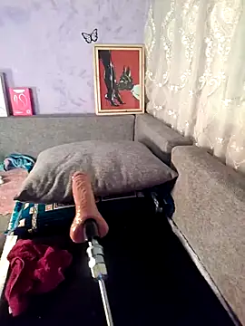 -Soror 现场XXX聊天