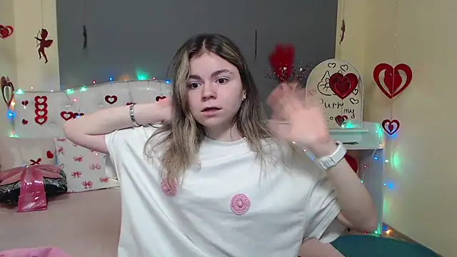 TinaRedly's Live XXX Chat