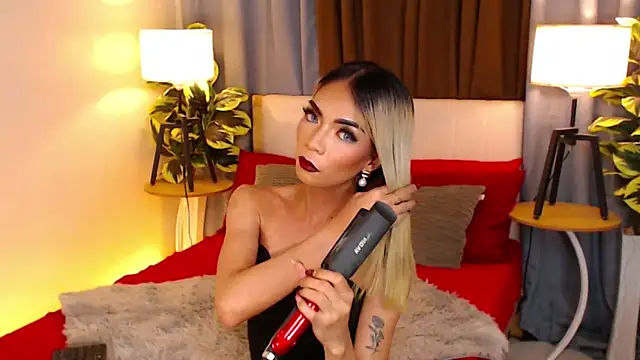 Онлайн чат XXX CelestinaMarquez0427