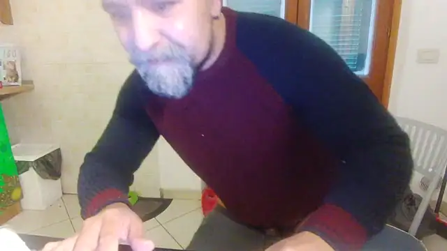 AMIRDIB2025のライブXXXチャット