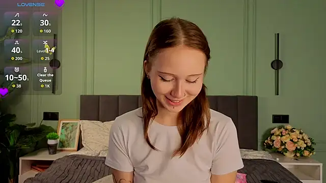 EvaaAnderson live XXX chat