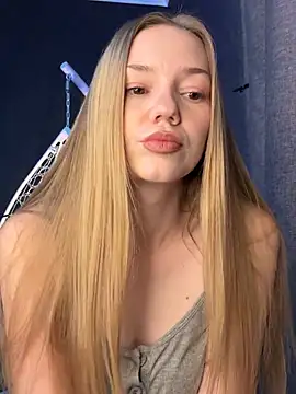 MilaMoone Obrolan Langsung XXX