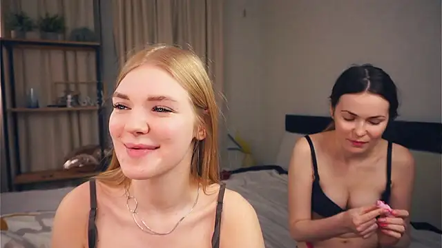 EllenReeves: онлайн-секс-чат