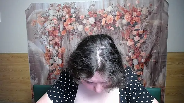 NeonilaLisova Chat XXX live