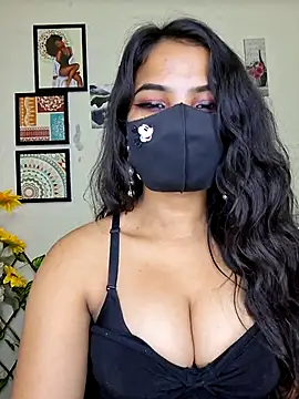 Noor-Bold Live XXX-Chat