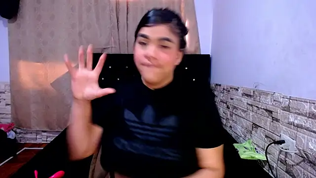 Bicky_24 网络视讯表演