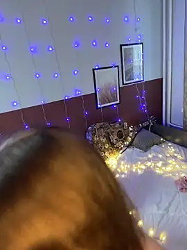 Živý XXX chat KrissCherri