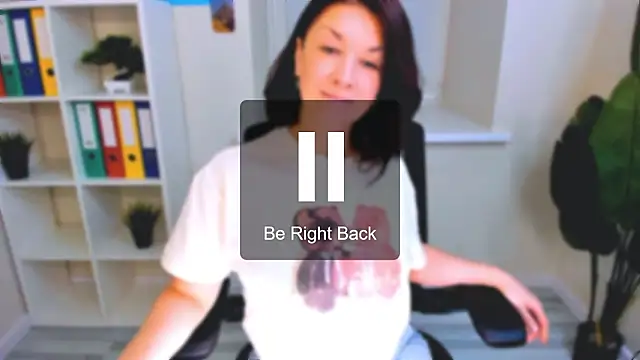 Chatroom XXX en direct de AnaMills