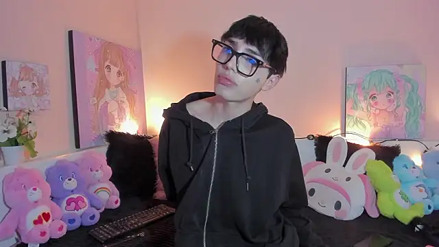 Strawberry_Kitty_ Webcam-Show