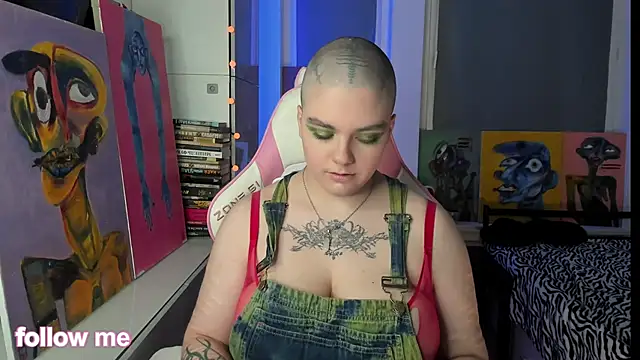 enigmastella Adlı Modelin Web Kamerası Şovu