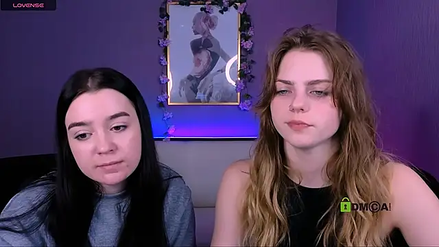 Онлайн чат XXX monica_xcx