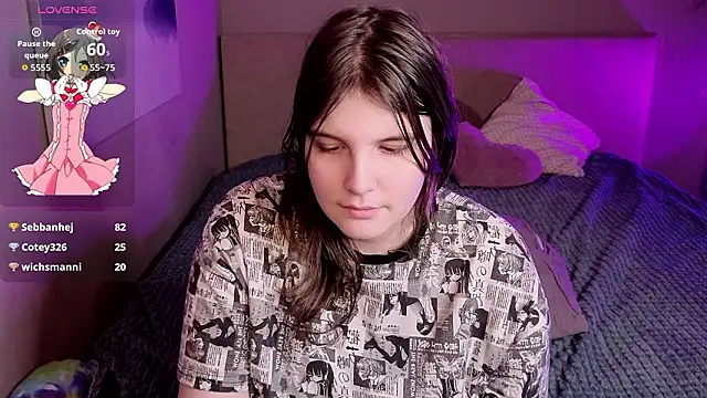 Ruyjin_Choi élő XXX-chatje