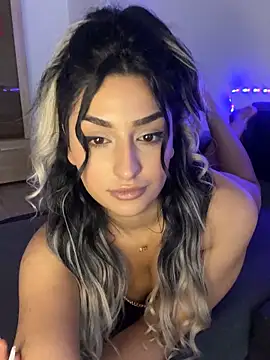 Mia_spicyy Webcam-Show