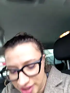 MiraBennet Adlı Modelin Canlı XXX Sohbeti