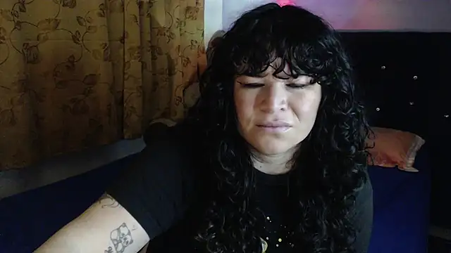 ANGELIQUE_KLANE: απευθείας συνομιλία ΧΧΧ