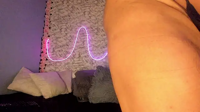 دردشة Morochaa-fire الجنسية المباشرة