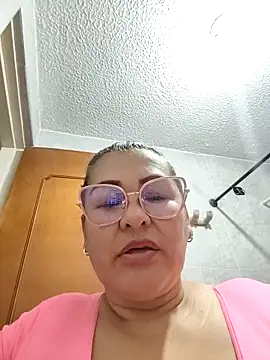 دردشة AlexxiaaMat الجنسية المباشرة