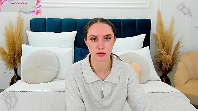 دردشة ToriSonn الجنسية المباشرة