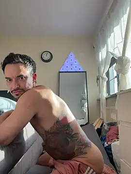 peachouse: вебкам-шоу