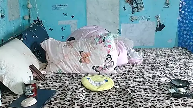 brighteyes77's Live XXX Chat