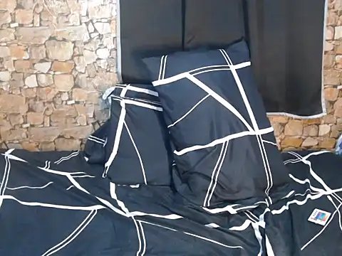 Онлайн чат XXX cumwhat_me