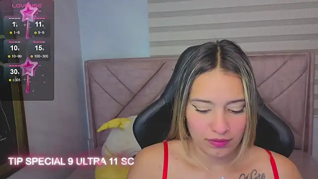 Paris09_v_'s Live XXX Chat