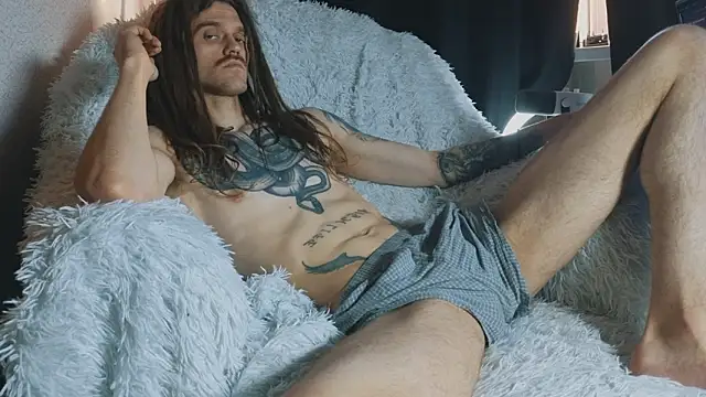 TechnoJesus Adlı Modelin Canlı XXX Sohbeti